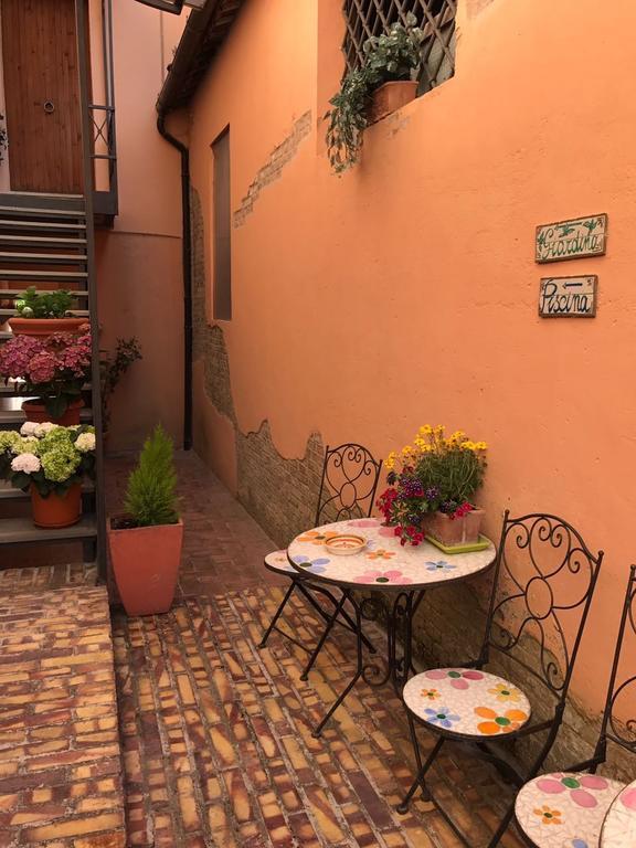 Hotel Borgo Antico Fabriano Extérieur photo