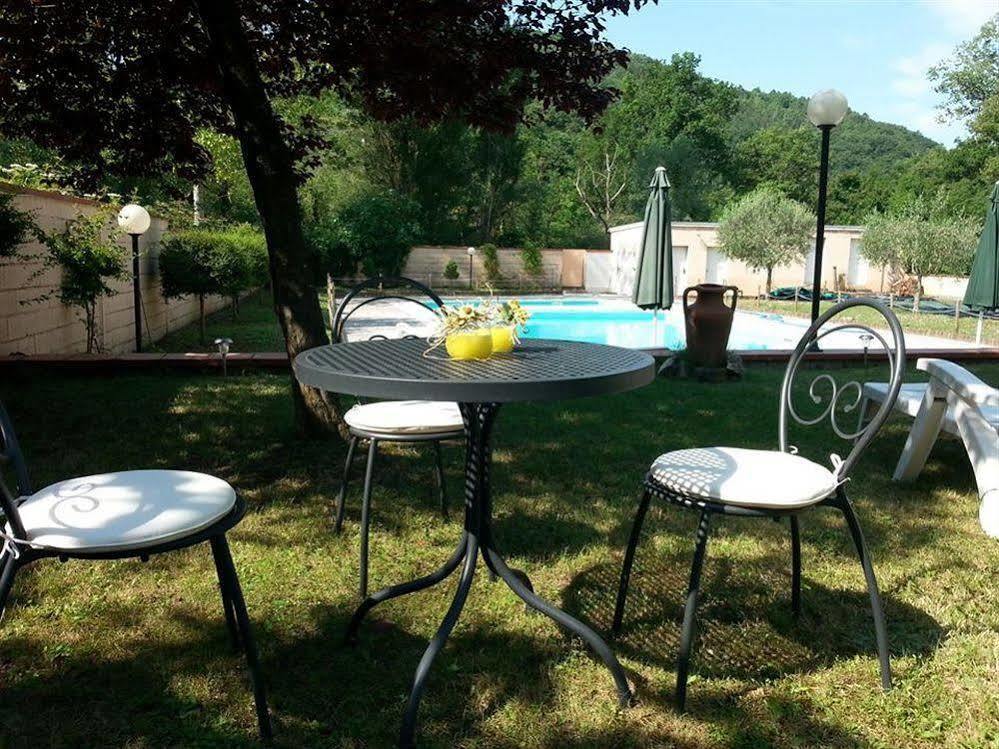 Hotel Borgo Antico Fabriano Extérieur photo